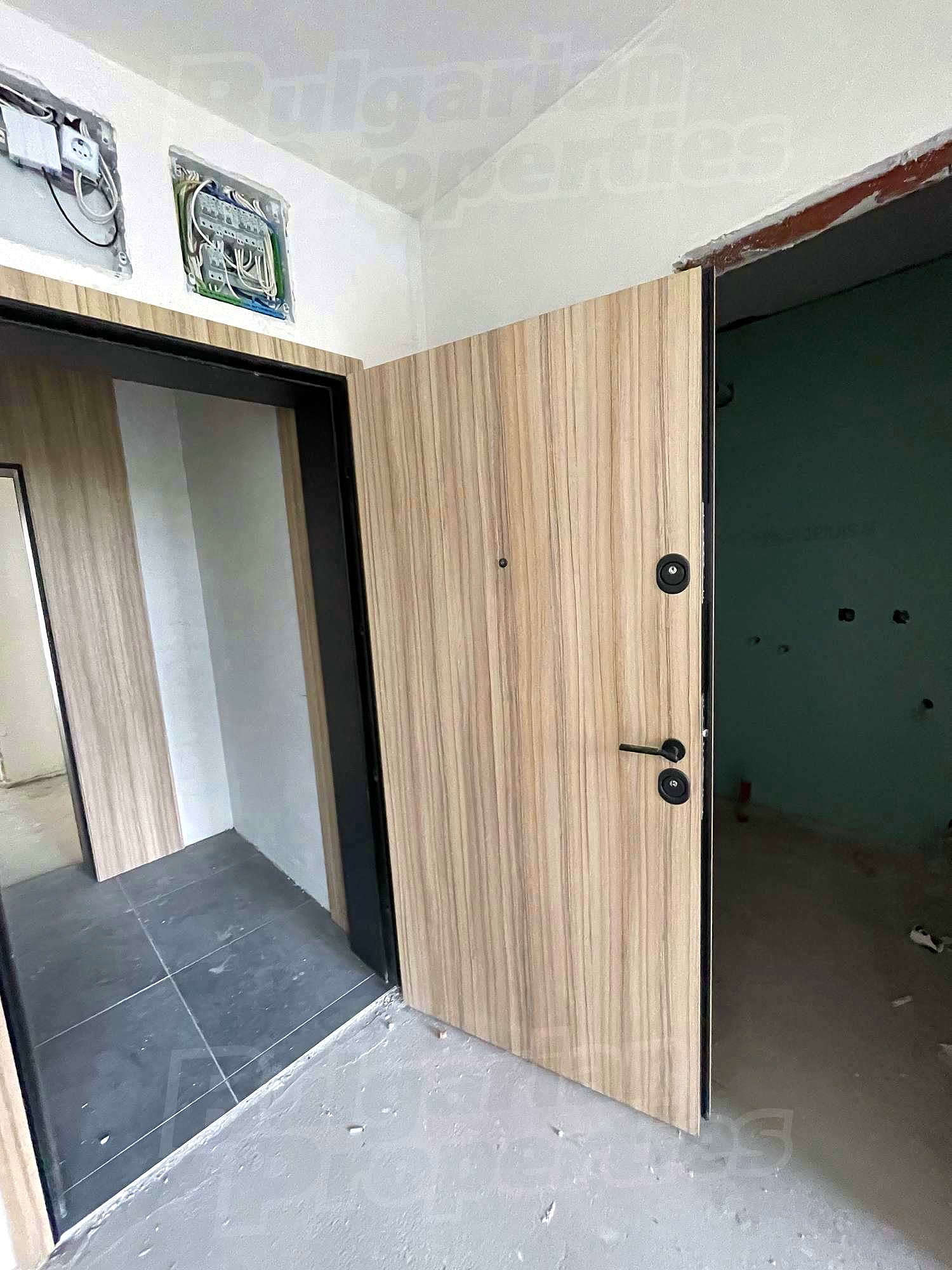 Gallery Picture 2