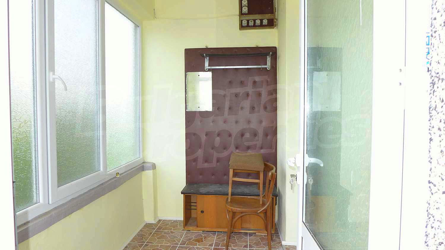 Gallery Picture 32
