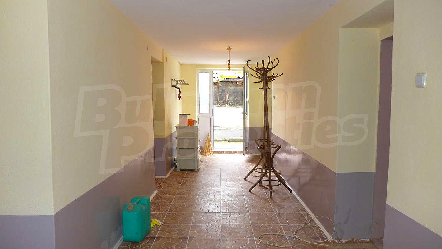 Gallery Picture 6