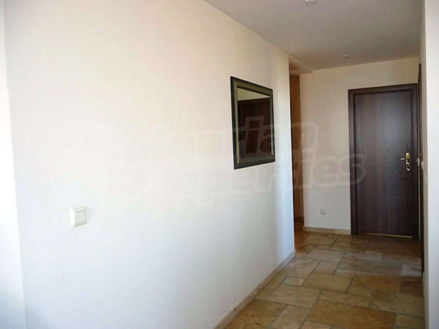Gallery Picture 10