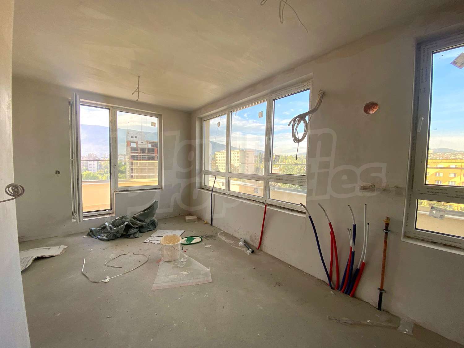 Gallery Picture 3