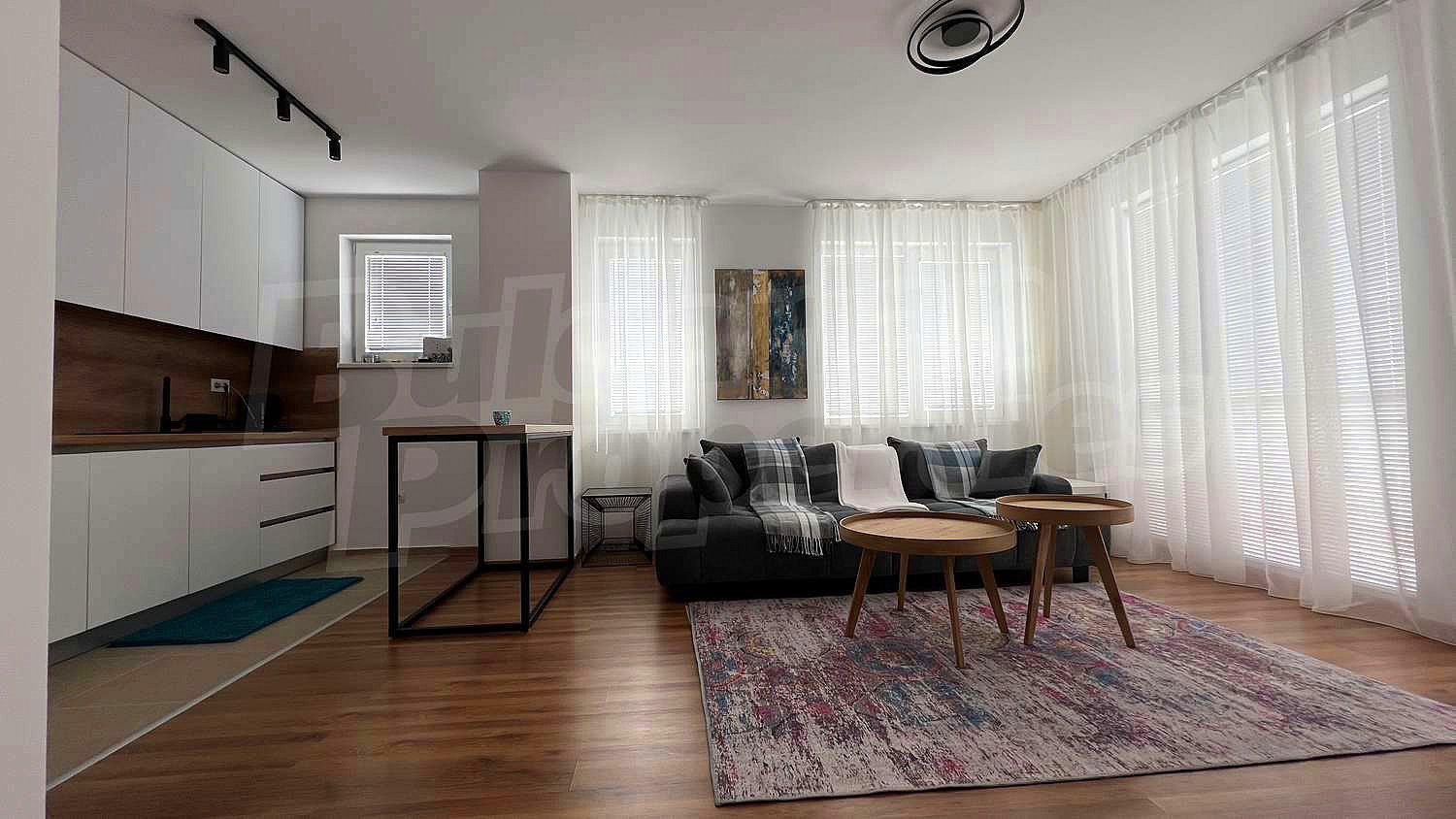 Gallery Picture 3
