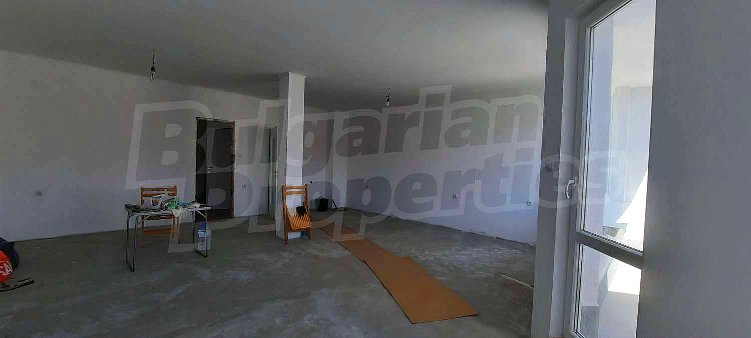 Gallery Picture 2
