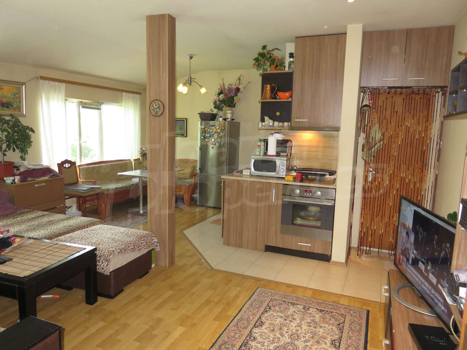 Gallery Picture 15