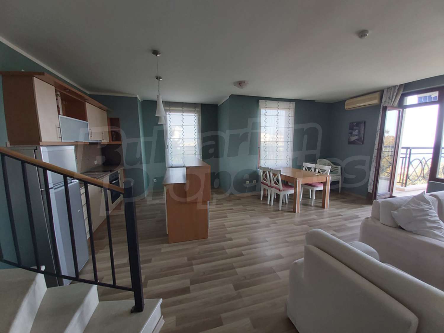 Gallery Picture 3