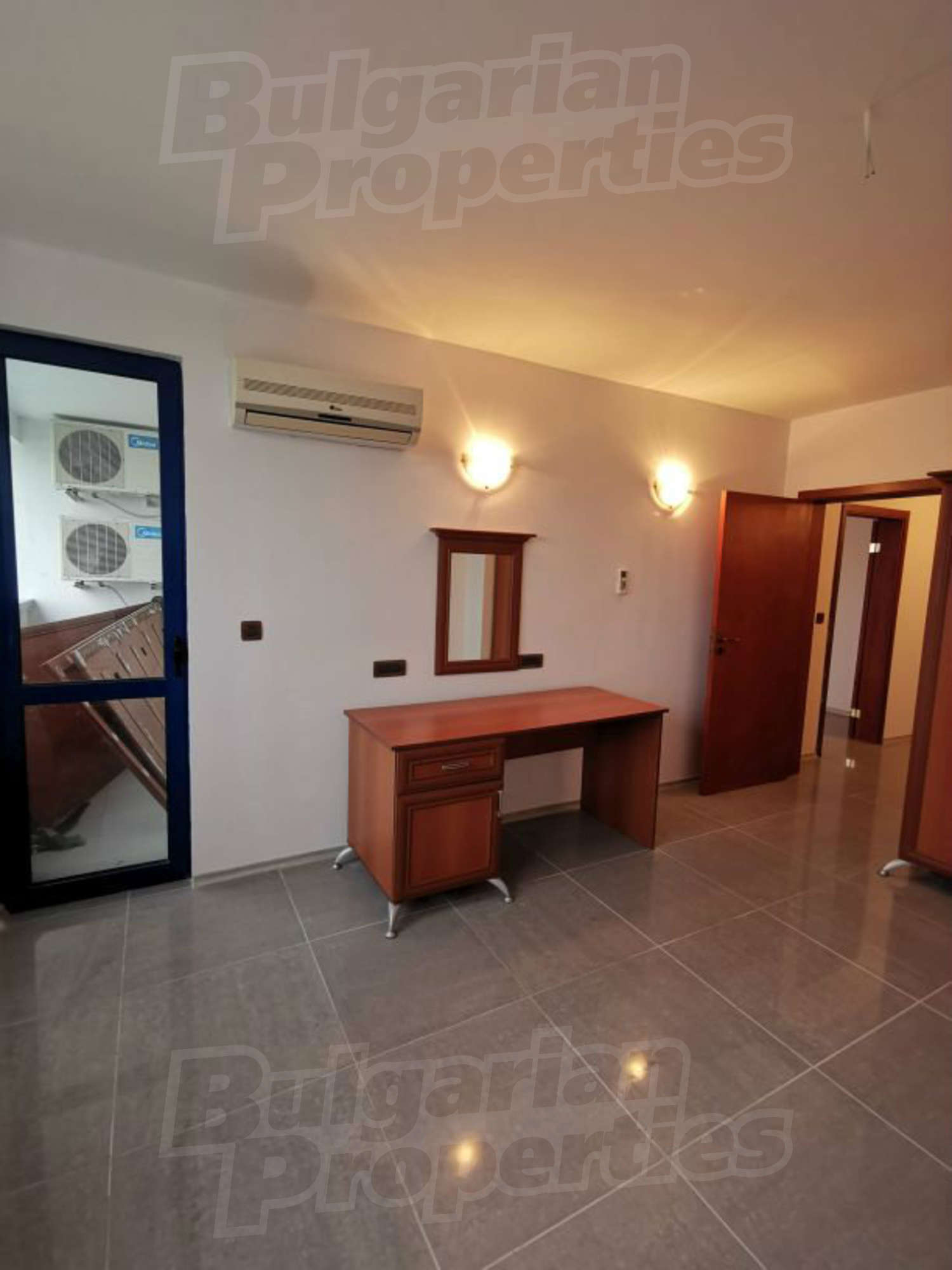 Gallery Picture 18