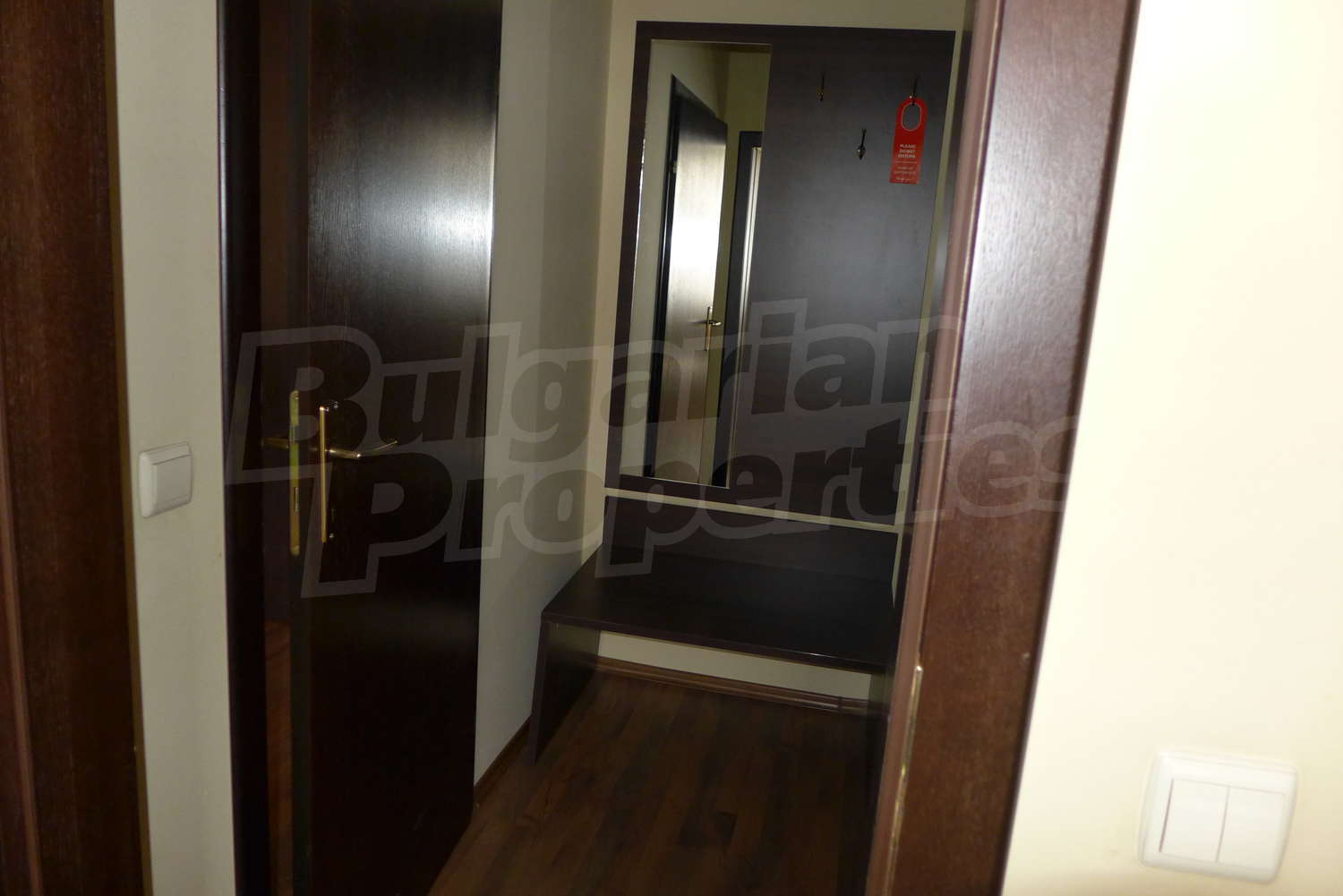 Gallery Picture 9