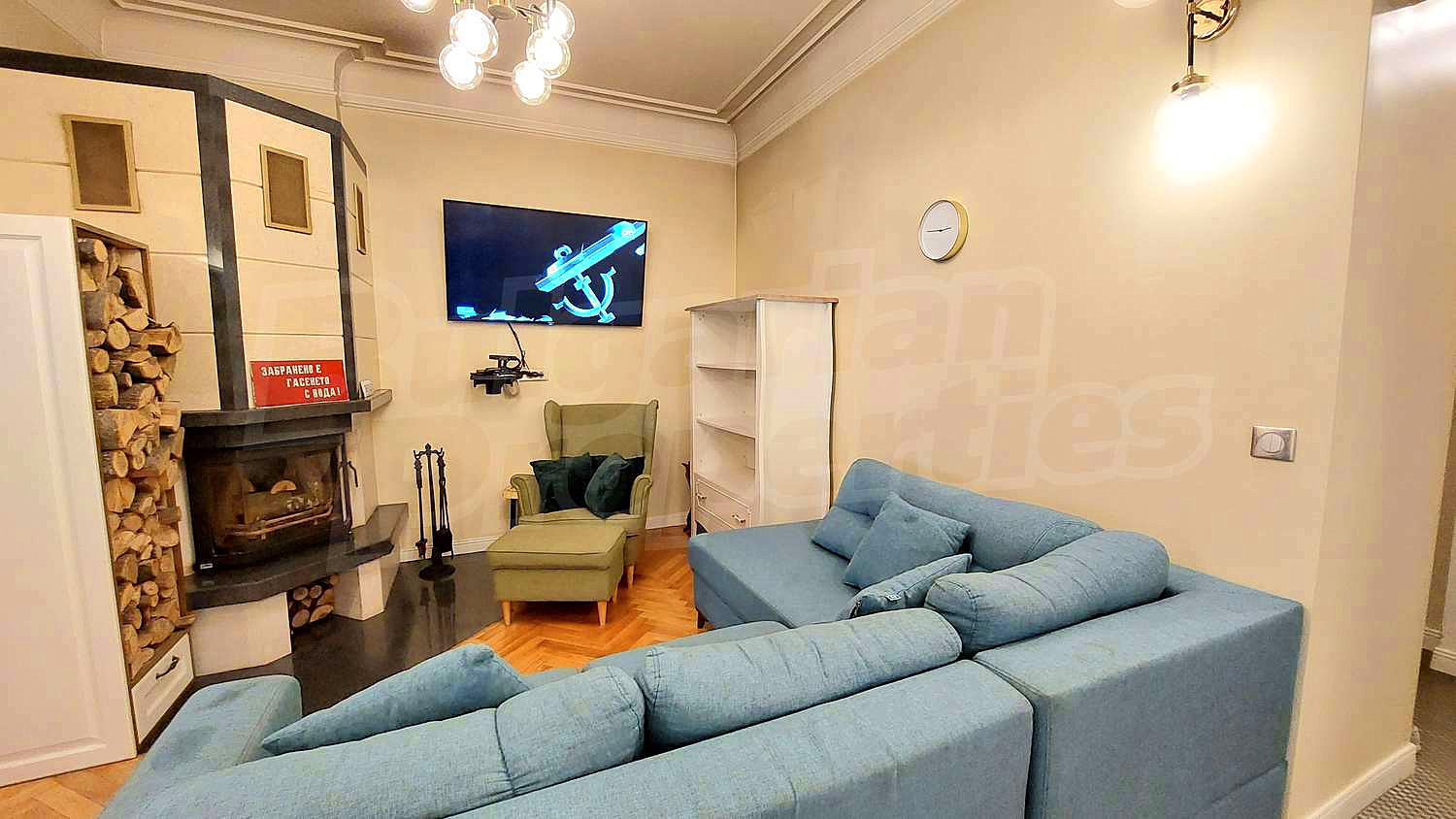 Gallery Picture 9