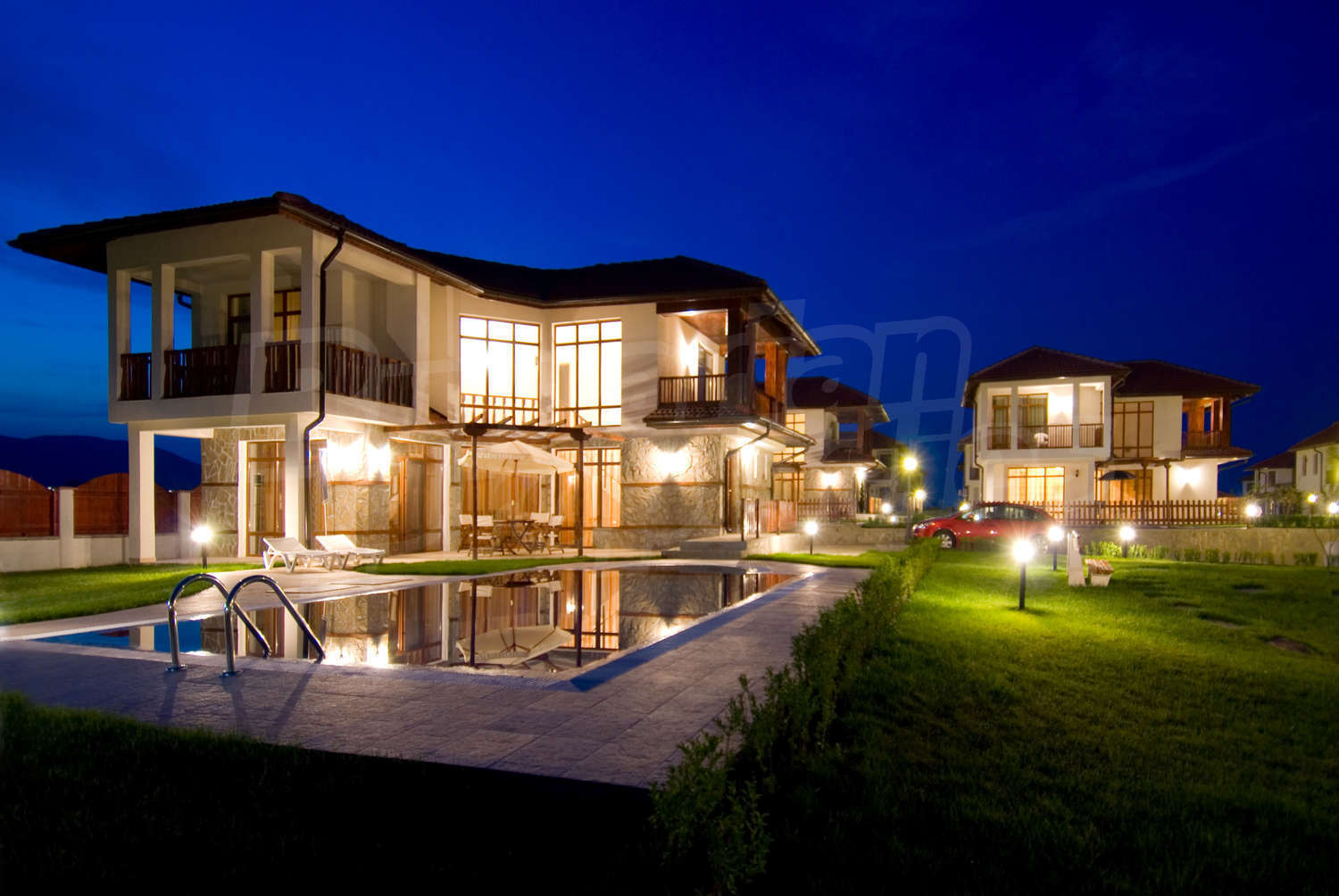 Gallery Picture 12