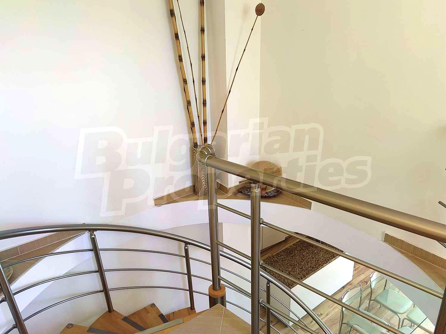 Gallery Picture 18