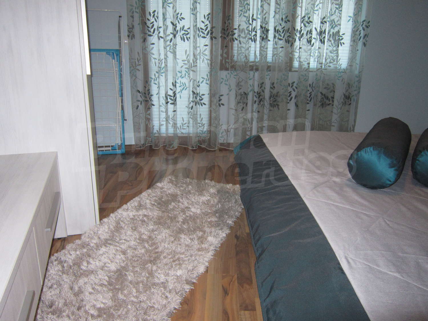 Gallery Picture 18