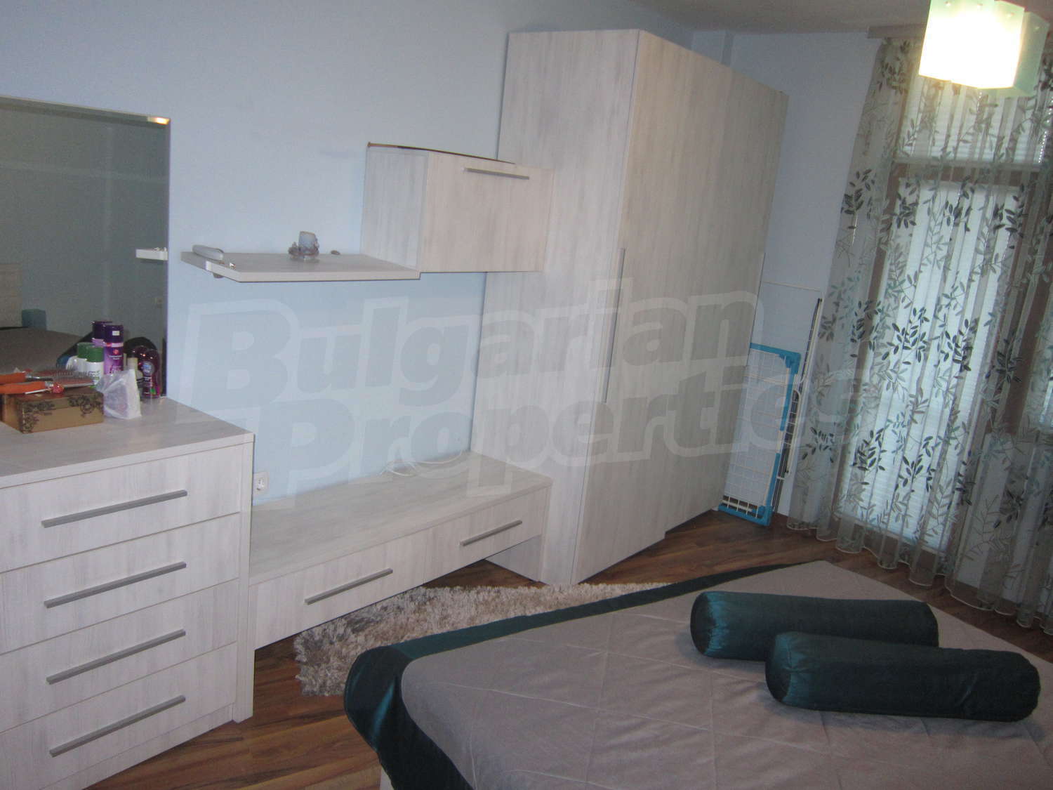 Gallery Picture 20