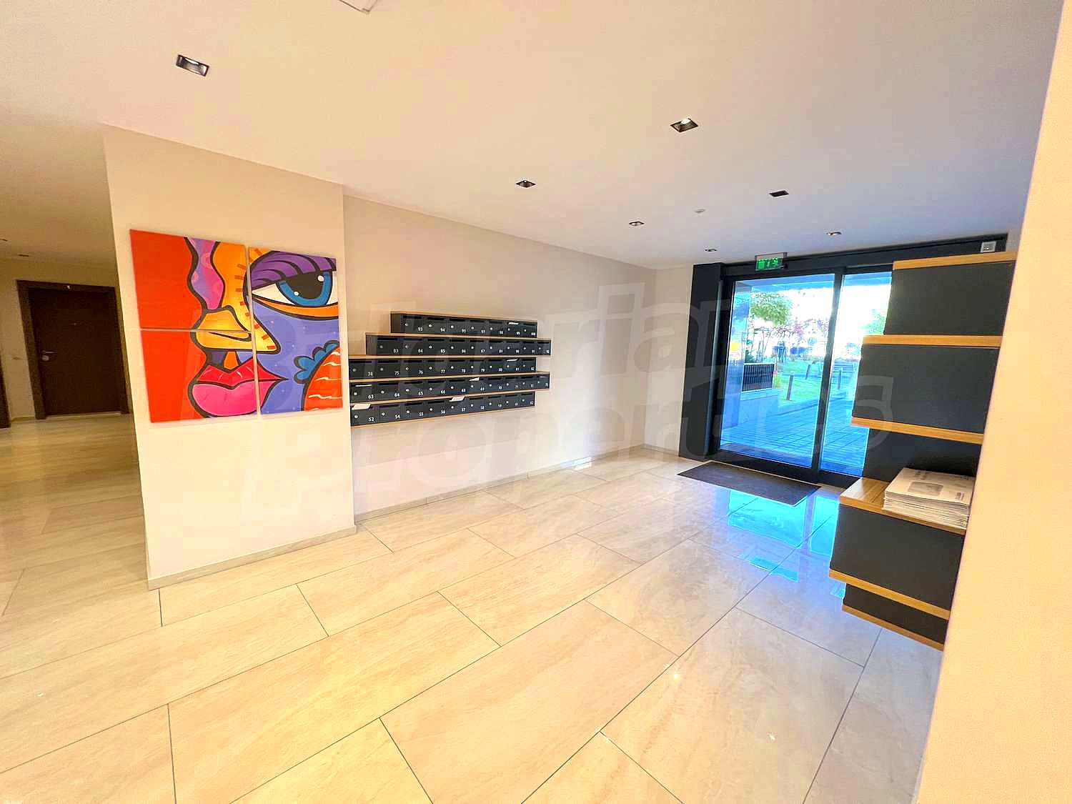 Gallery Picture 31