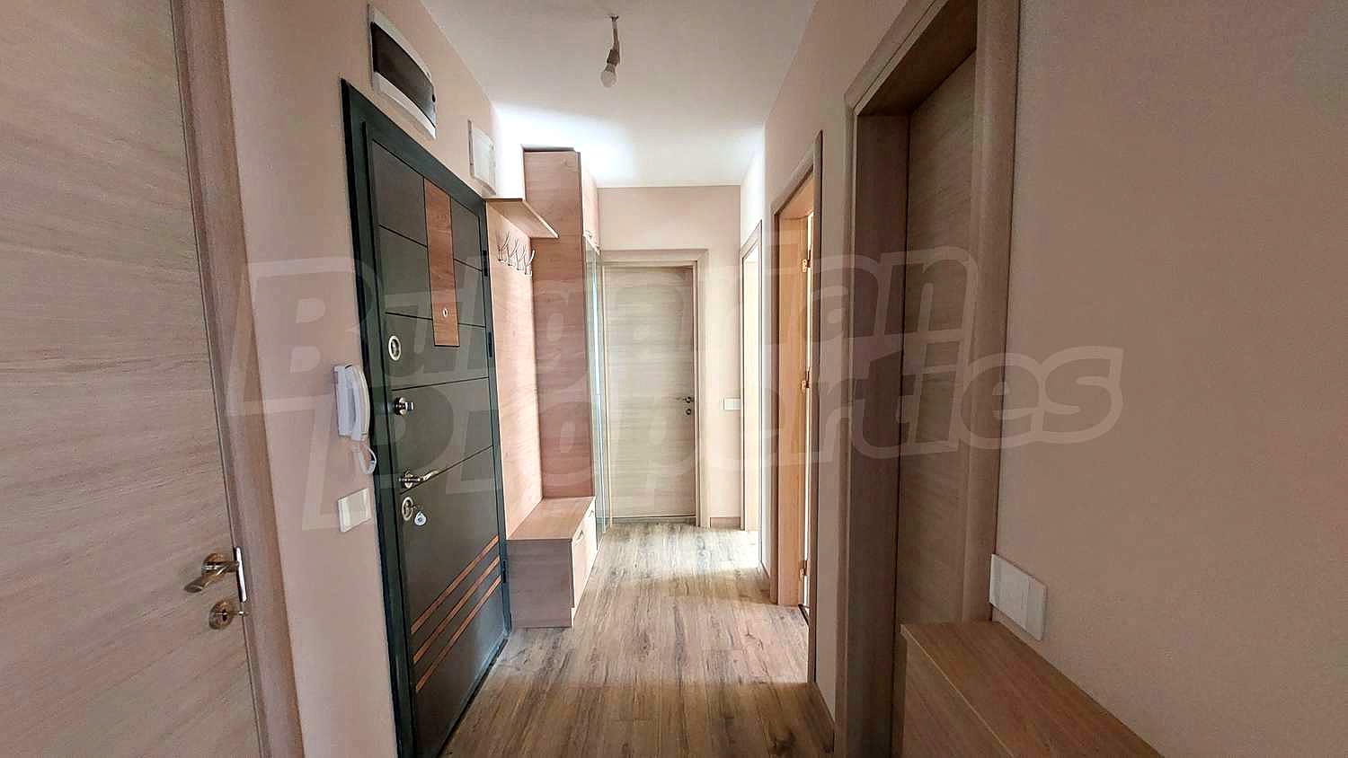 Gallery Picture 29