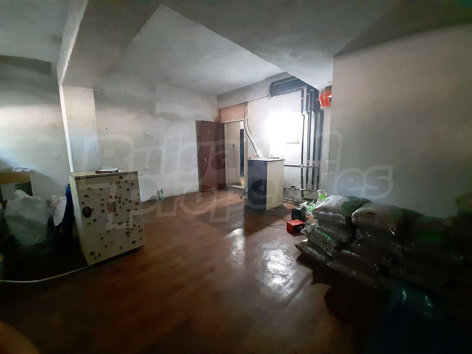 Gallery Picture 6