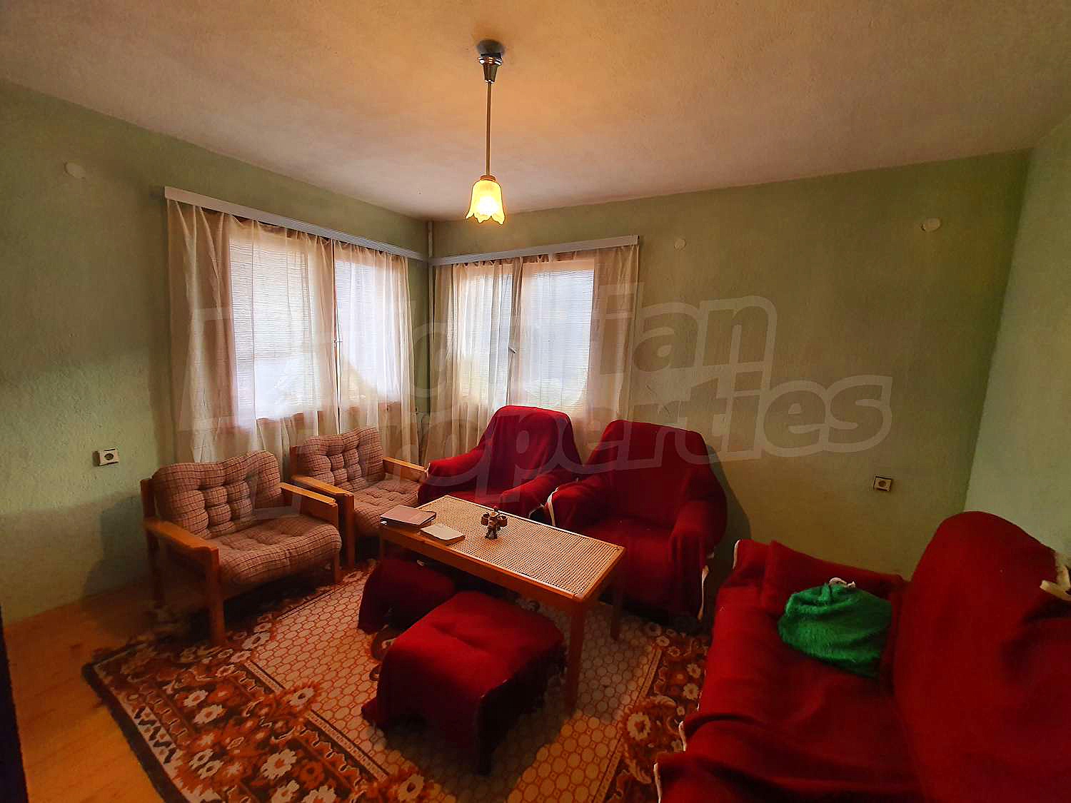 Gallery Picture 35
