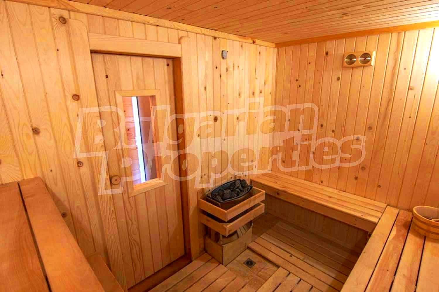 Gallery Picture 36