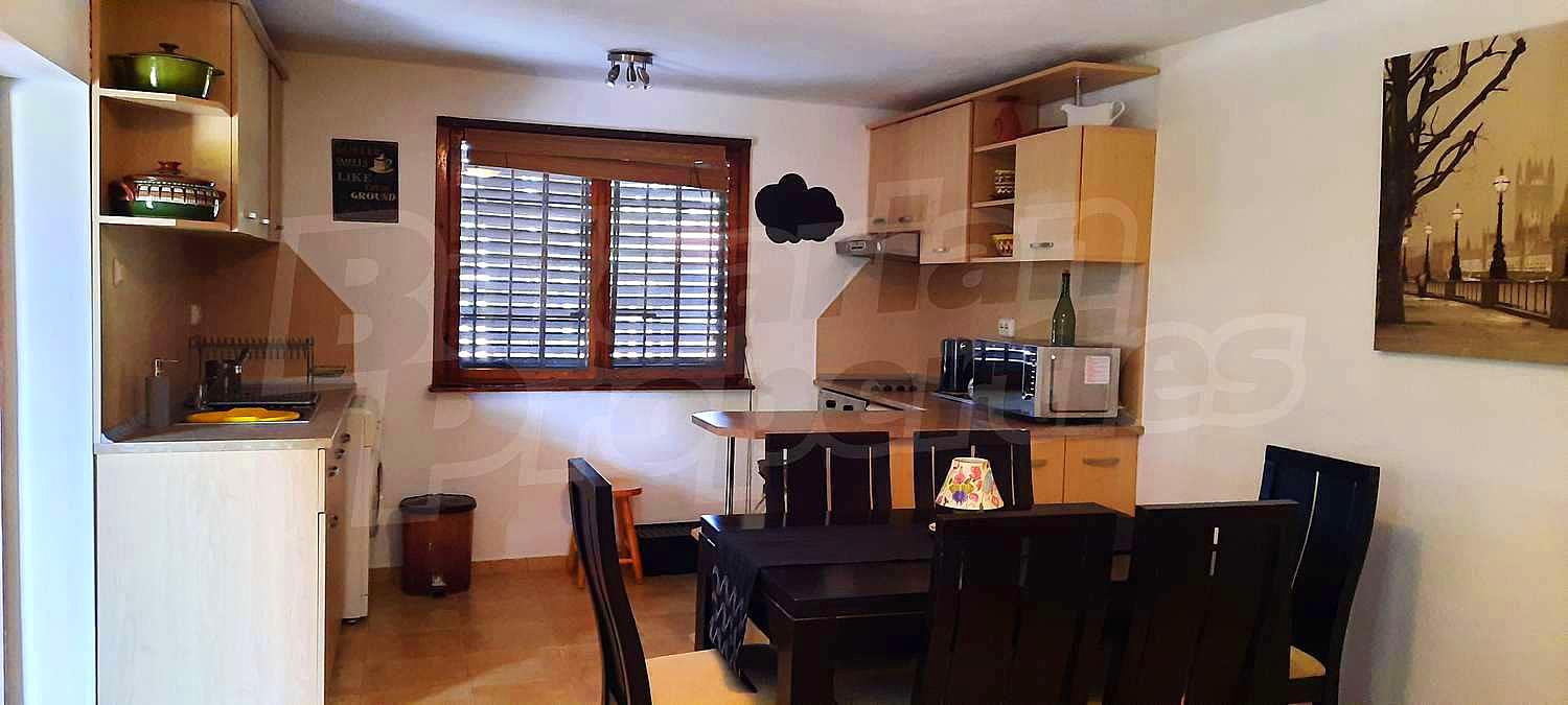 Gallery Picture 32