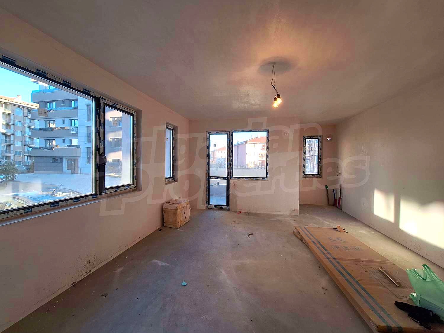 Gallery Picture 2
