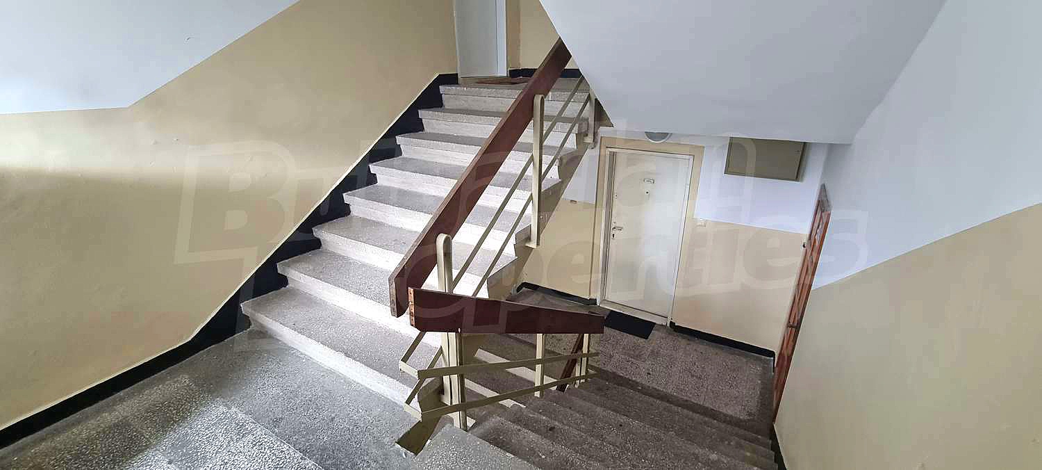 Gallery Picture 15