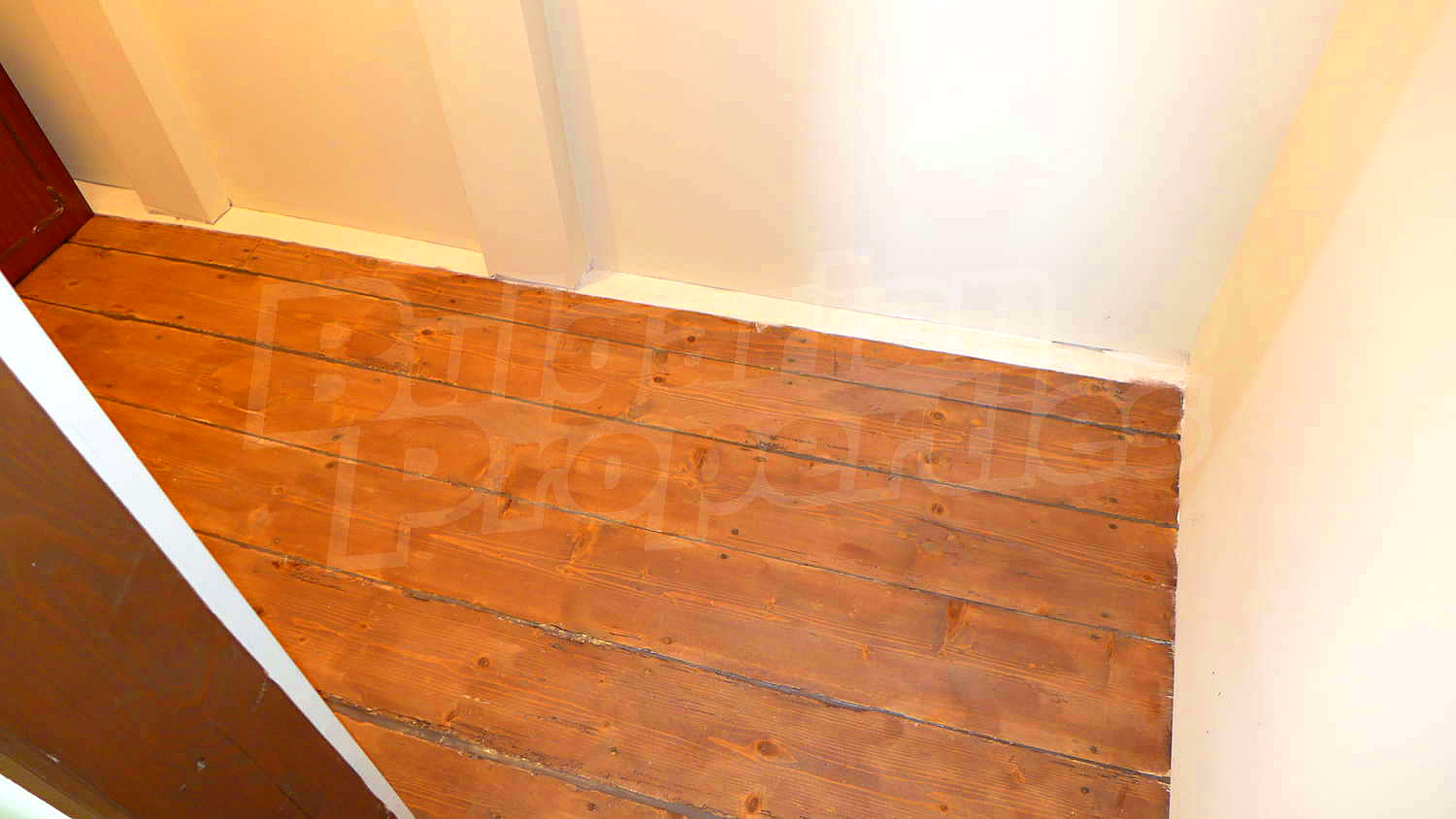 Gallery Picture 33
