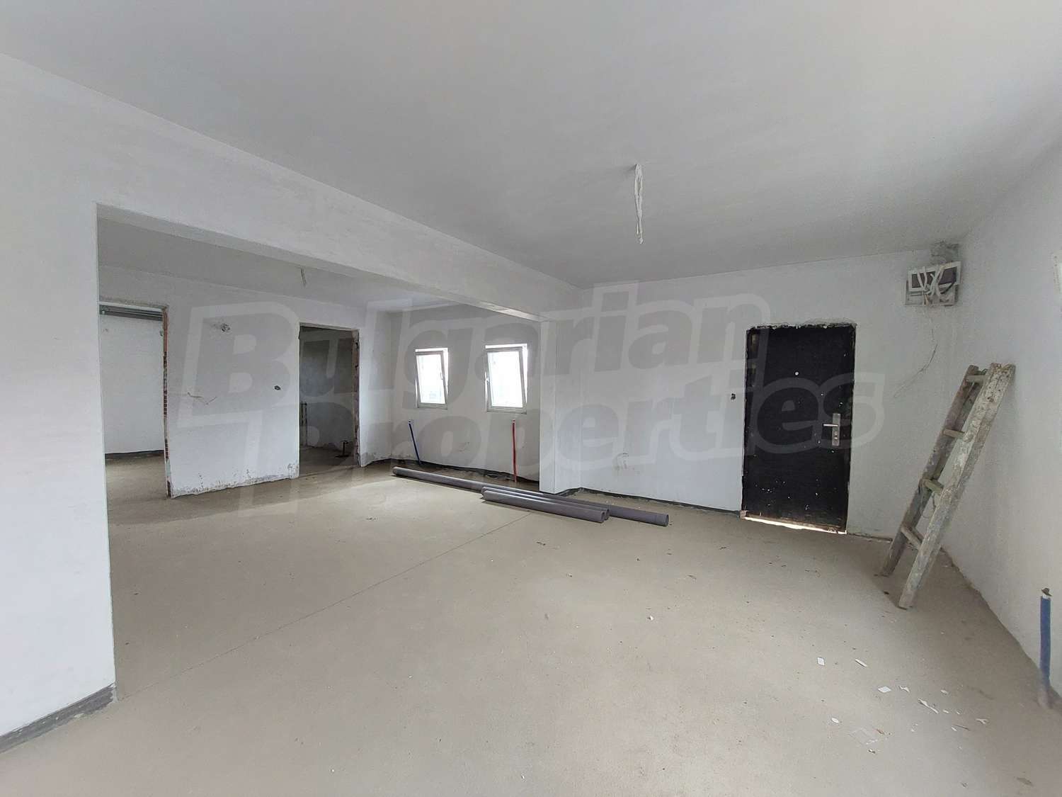 Gallery Picture 10