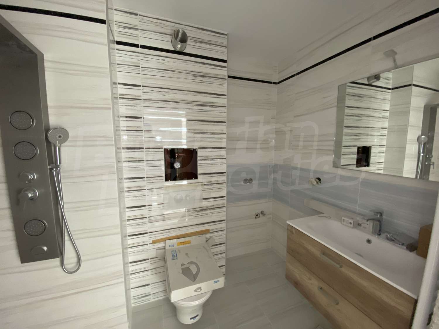 Gallery Picture 26