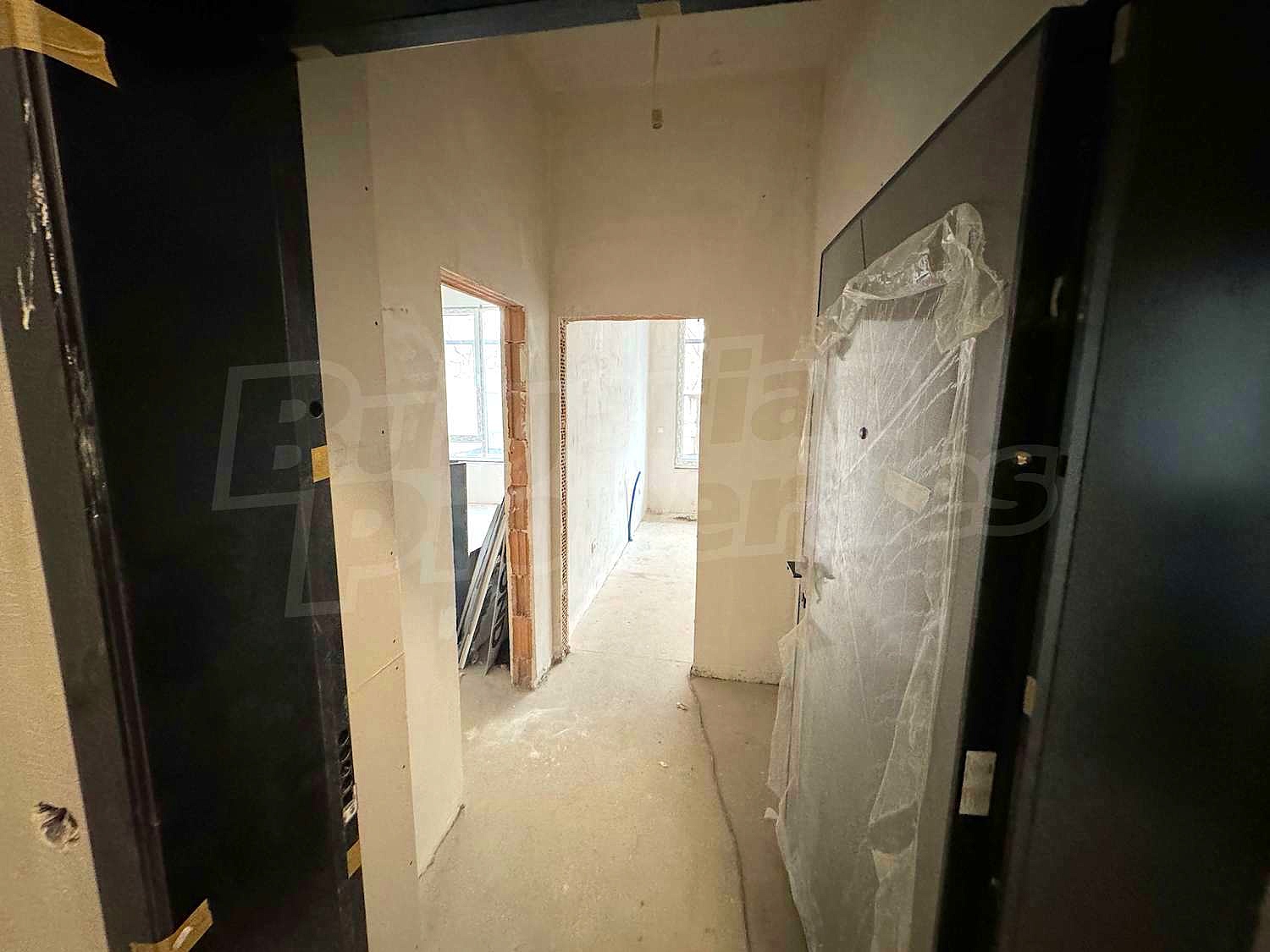 Gallery Picture 15