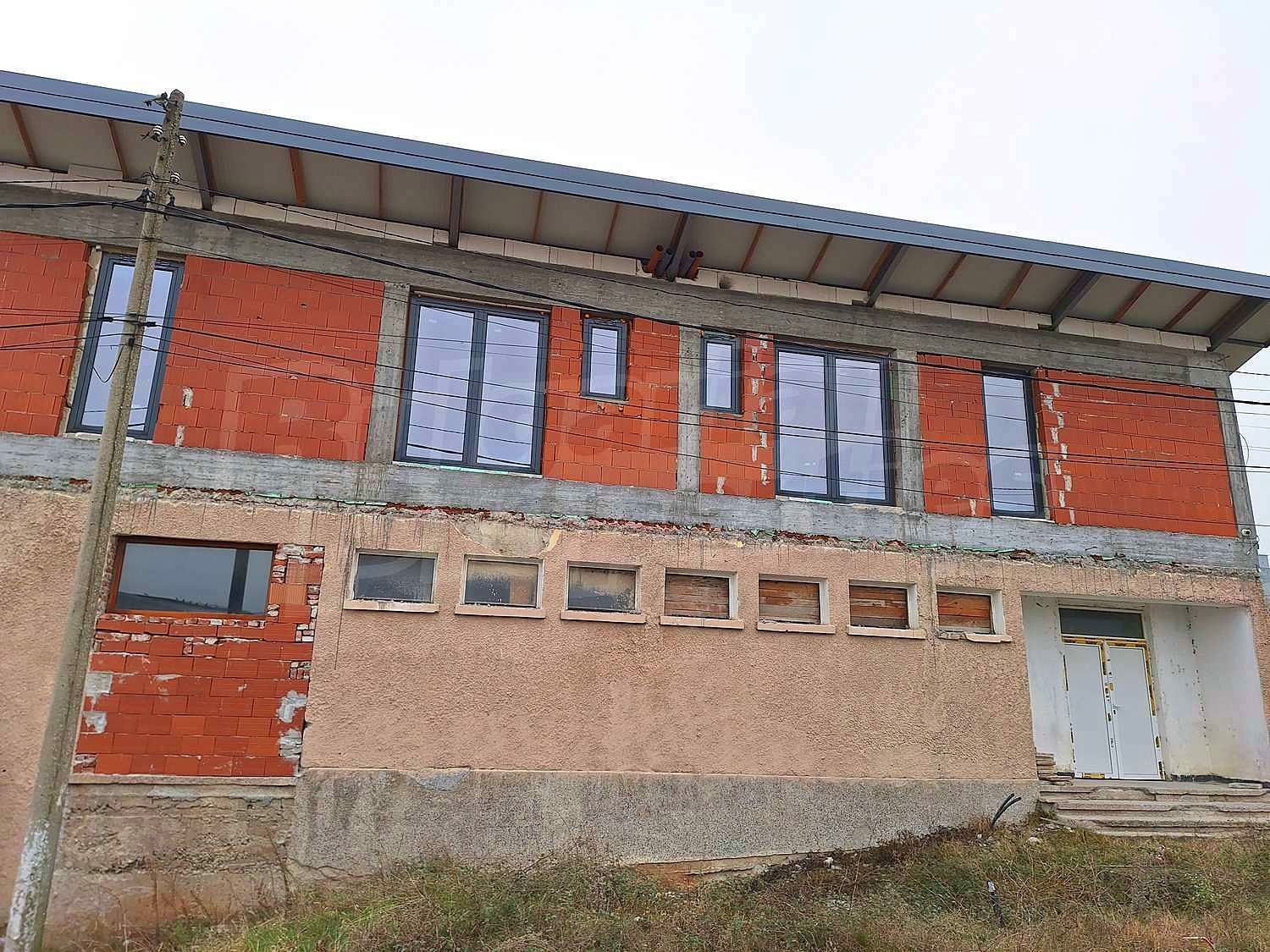 Gallery Picture 6