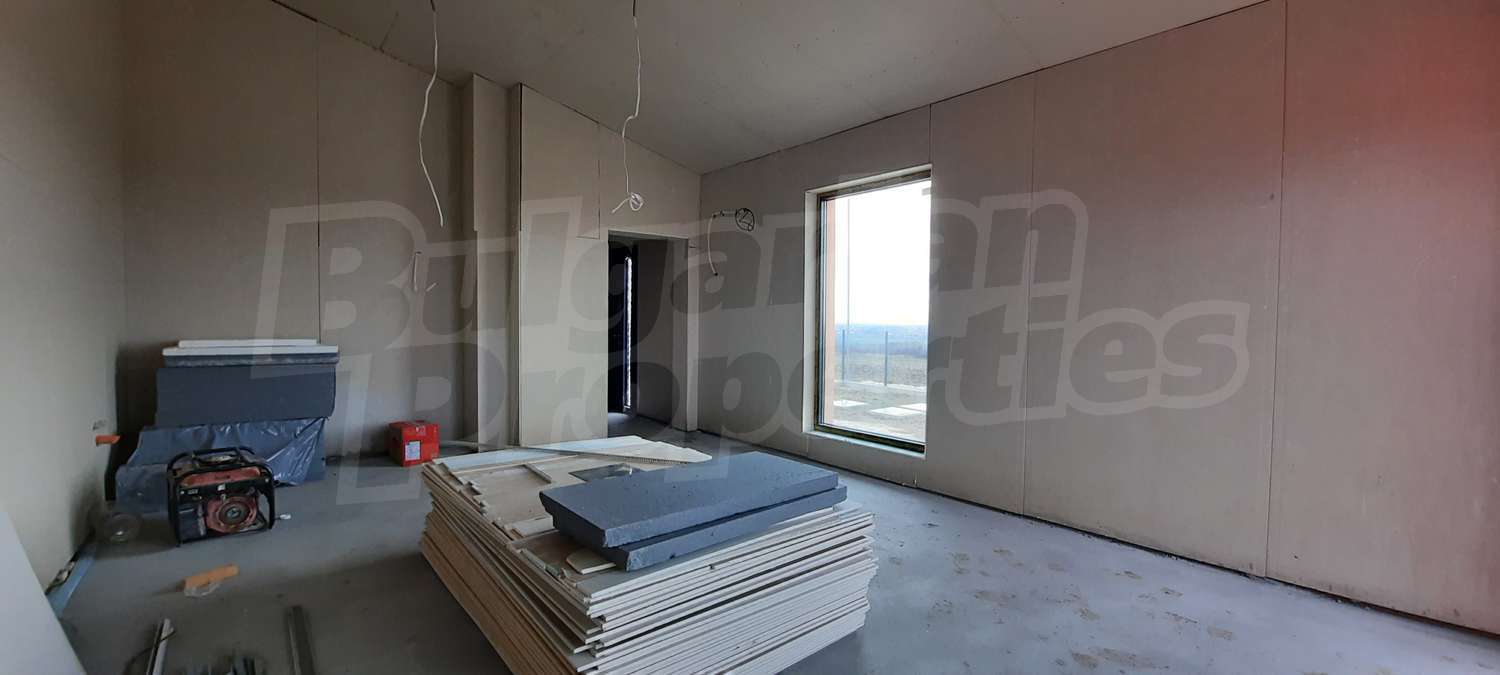 Gallery Picture 11