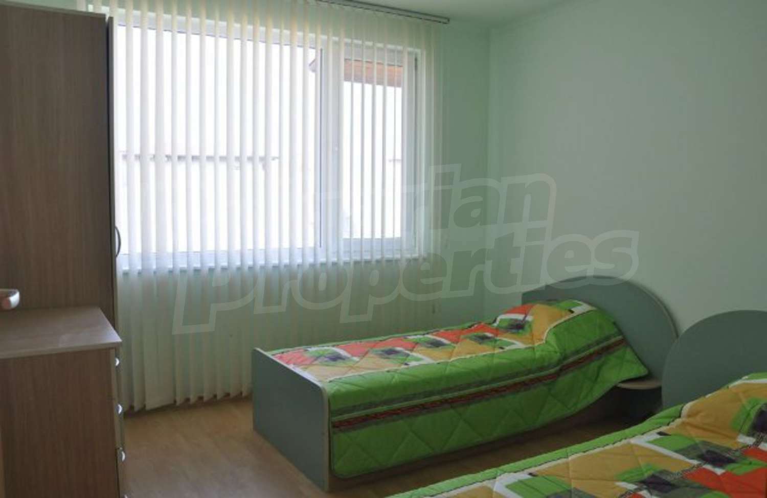 Gallery Picture 15