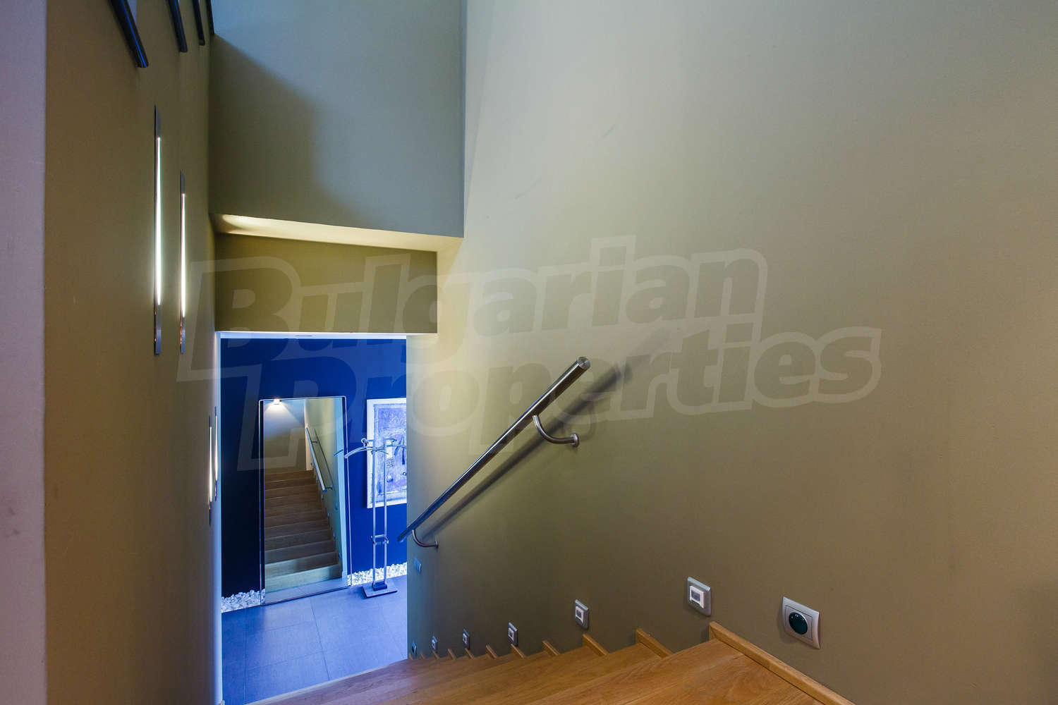 Gallery Picture 31