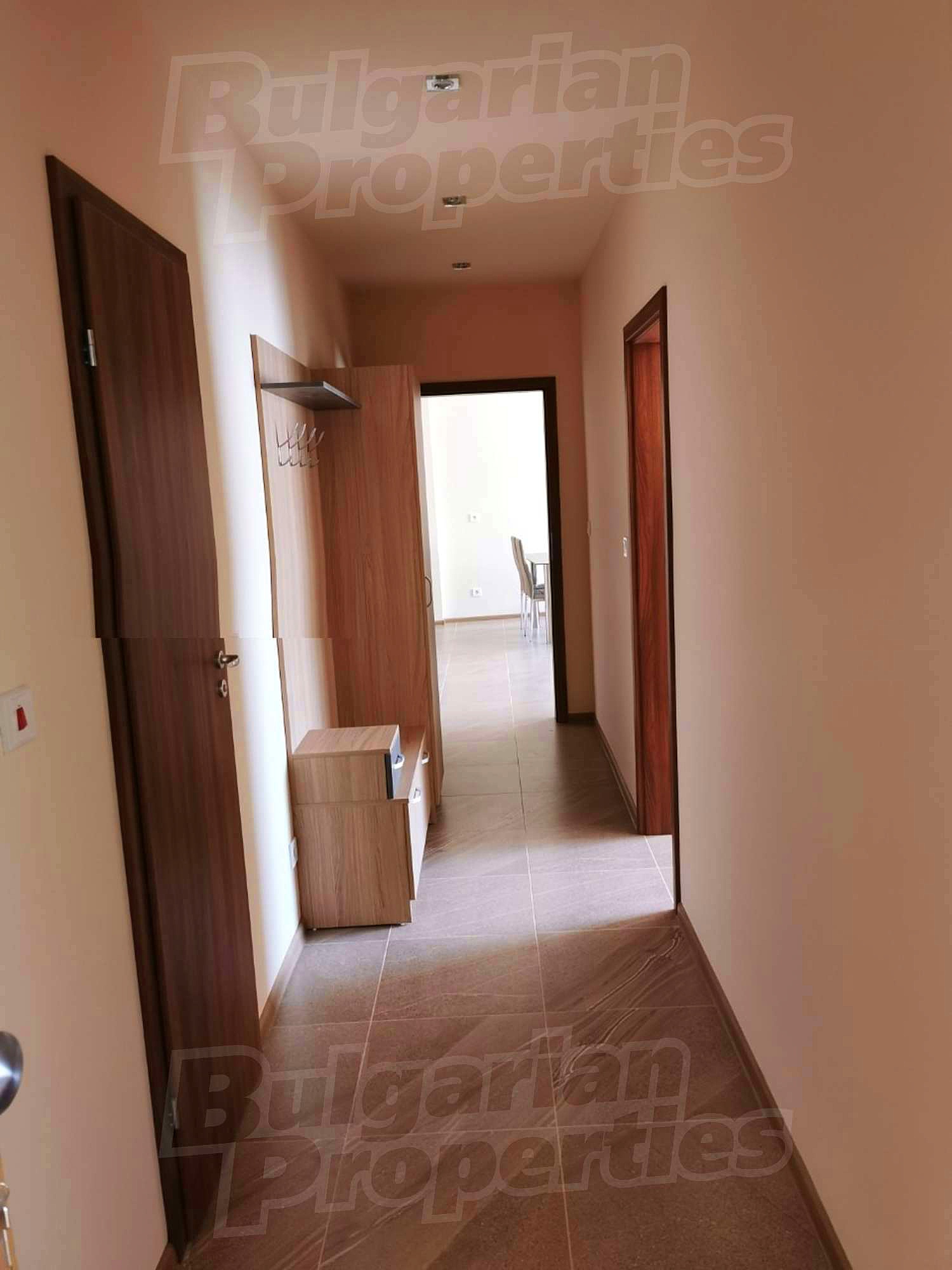 Gallery Picture 8