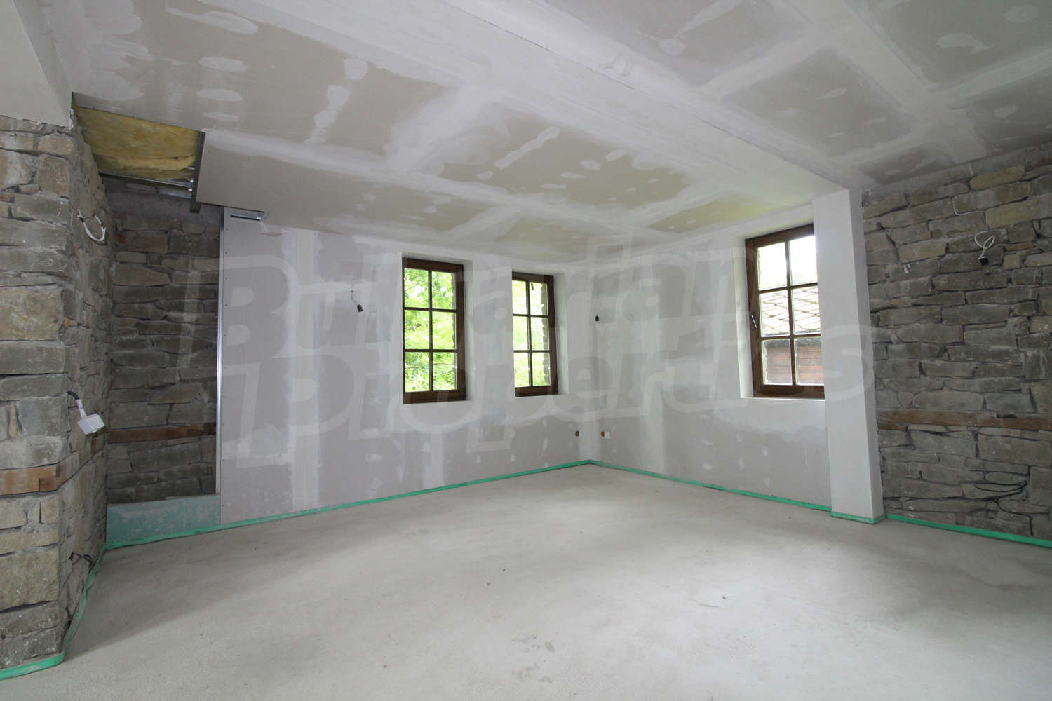 Gallery Picture 14