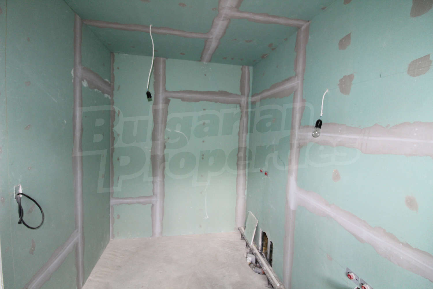 Gallery Picture 24
