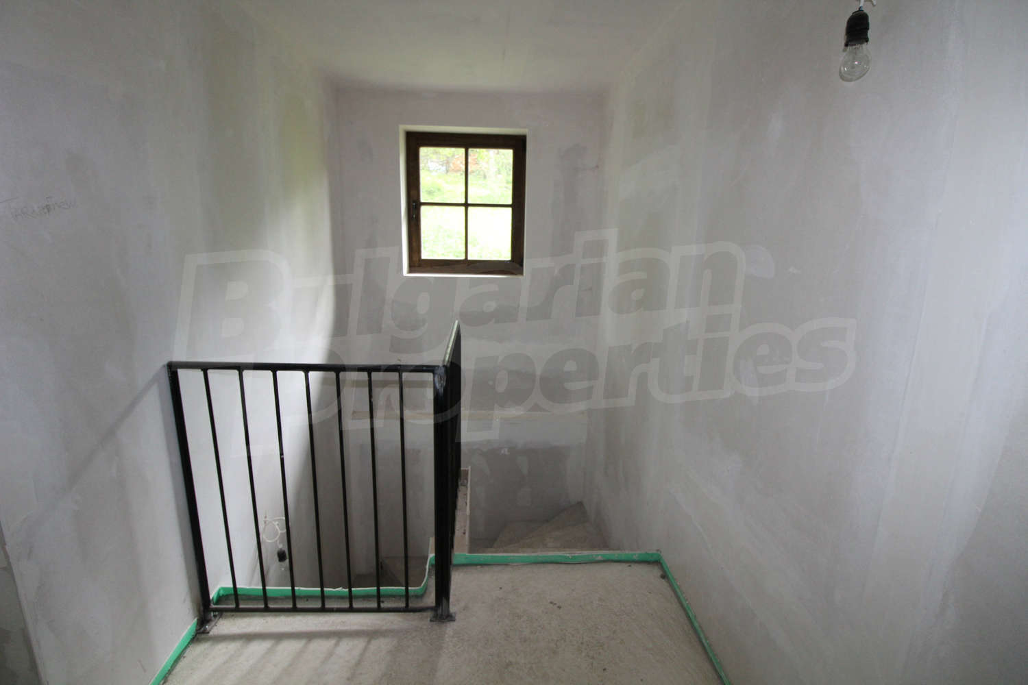 Gallery Picture 32