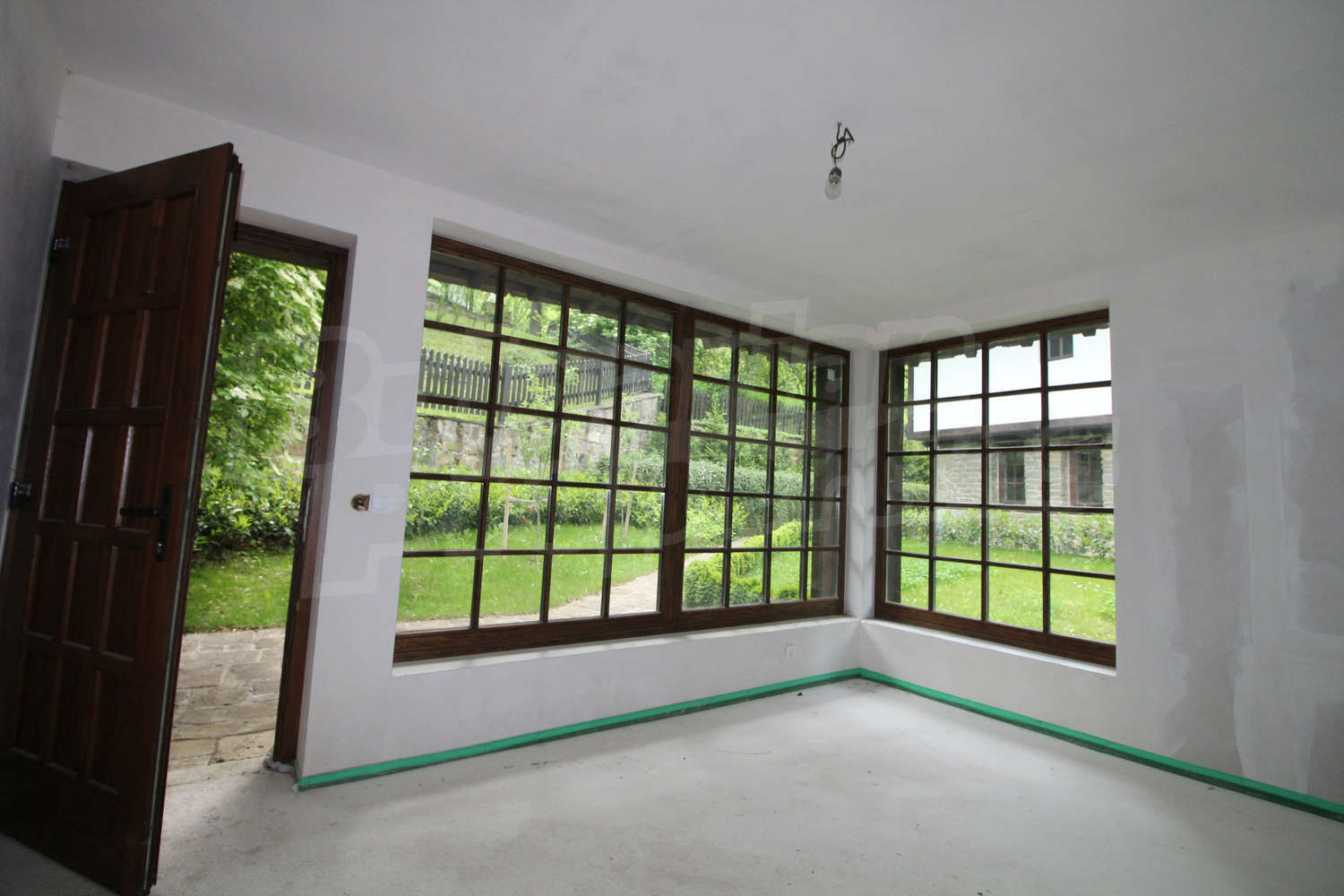 Gallery Picture 43