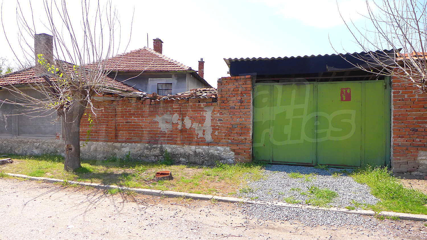 House for sale near Stara Zagora, Do rekata, Bulgaria.