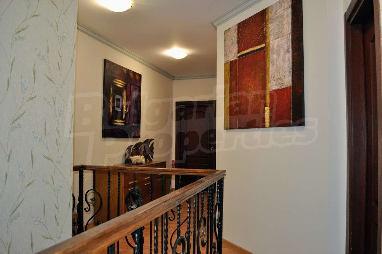 Gallery Picture 14