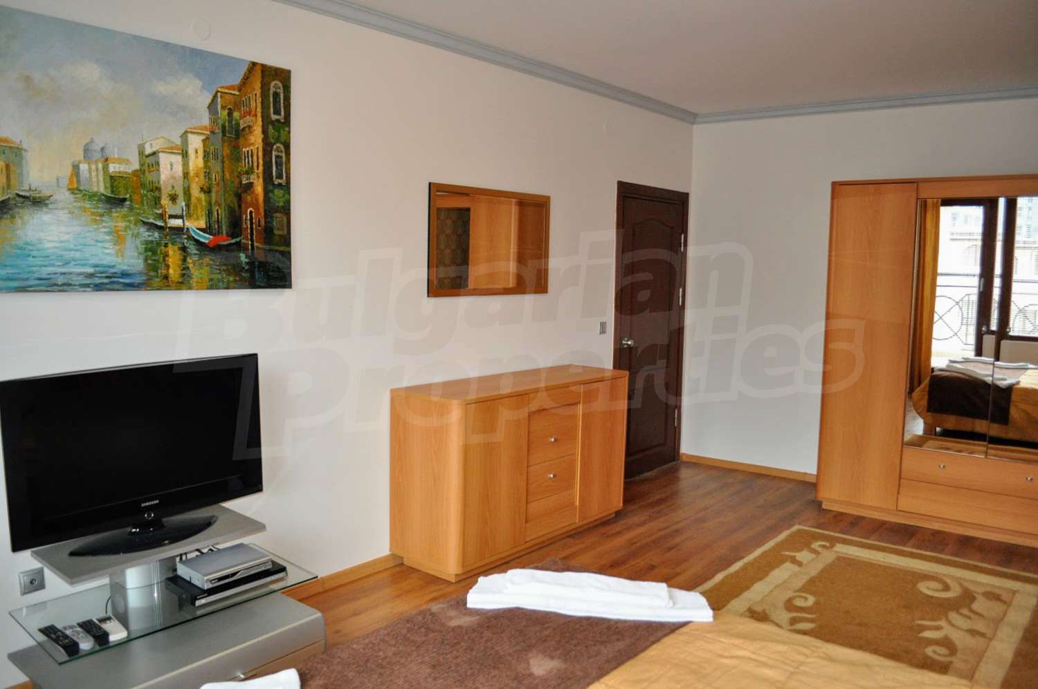 Gallery Picture 17