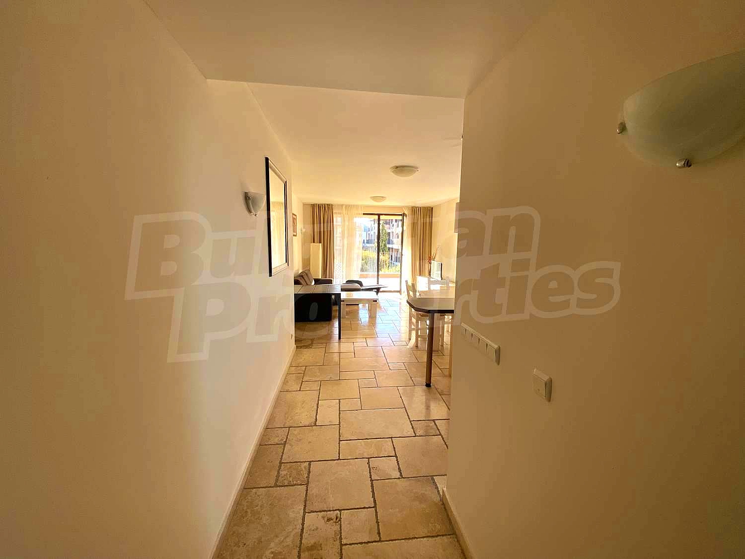 Gallery Picture 10