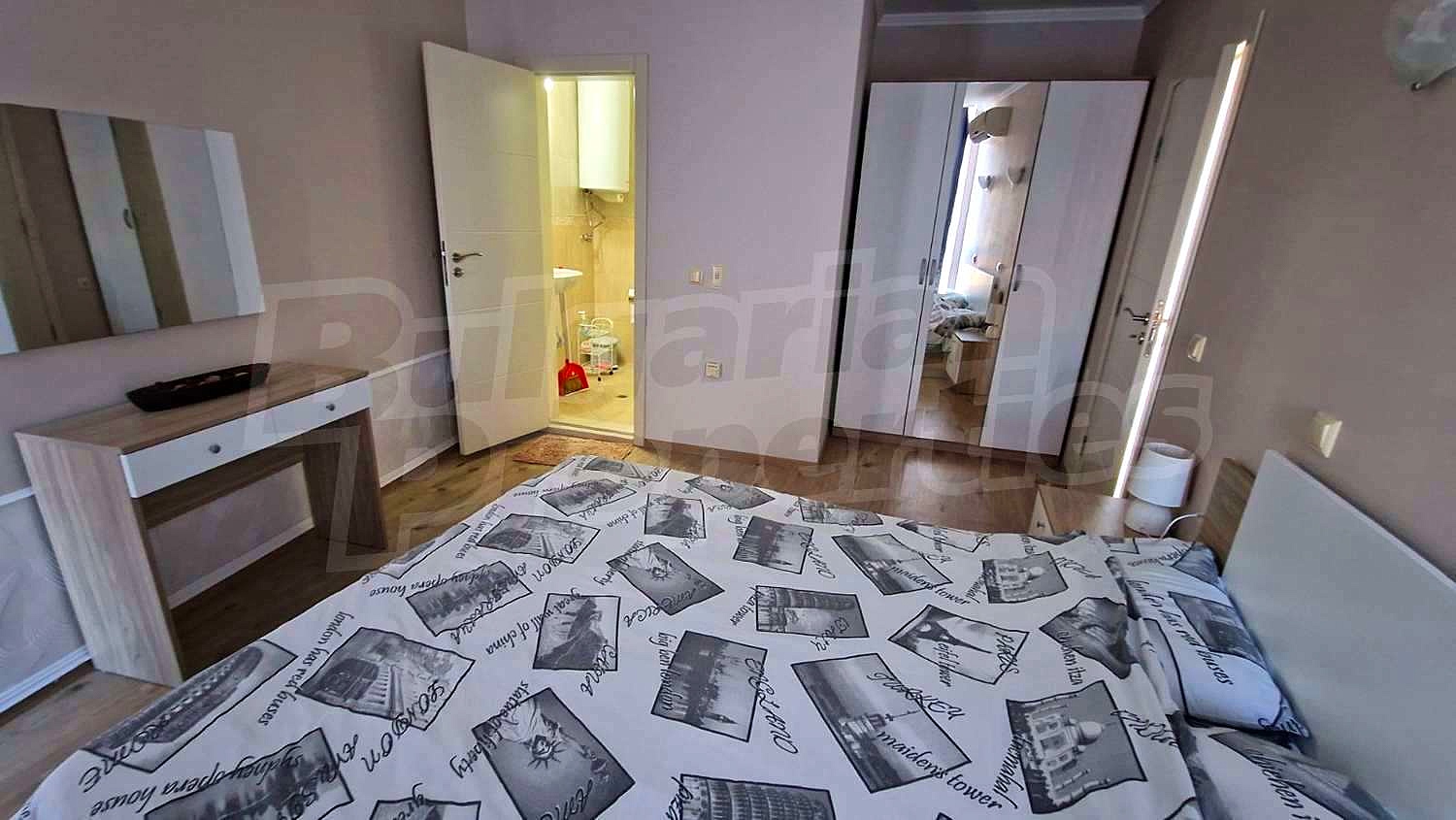 Gallery Picture 24