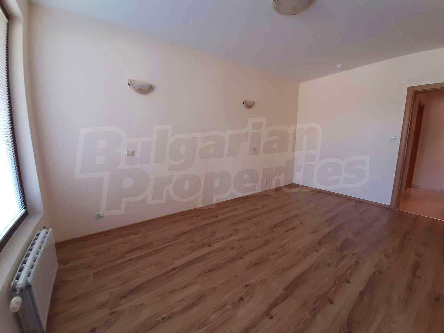 Gallery Picture 21