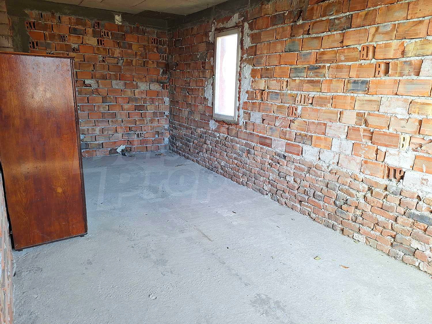 Gallery Picture 23