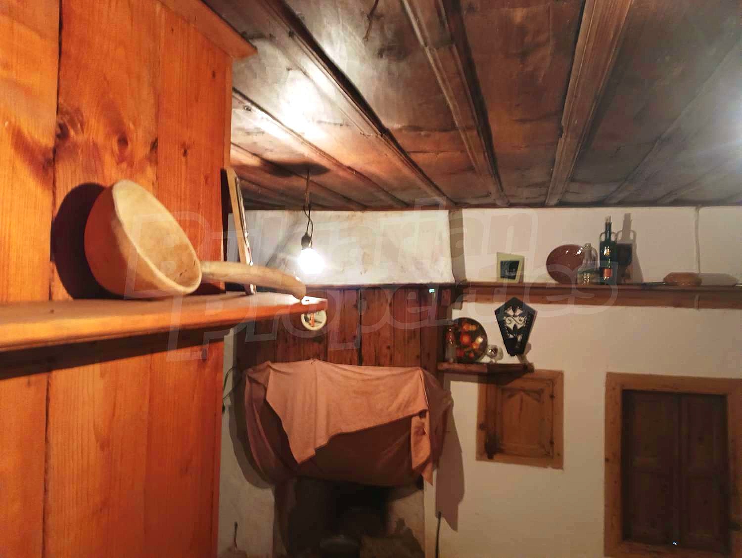 Gallery Picture 10