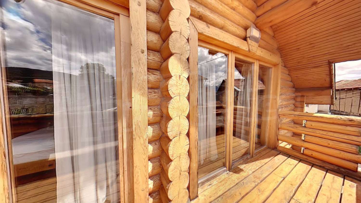 Gallery Picture 10