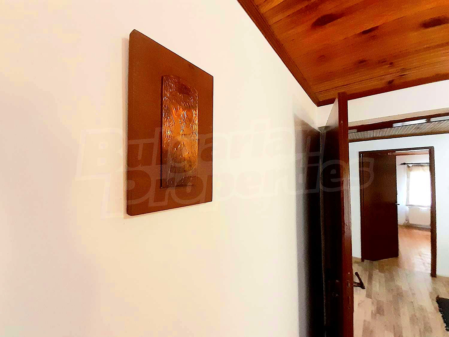 Gallery Picture 19