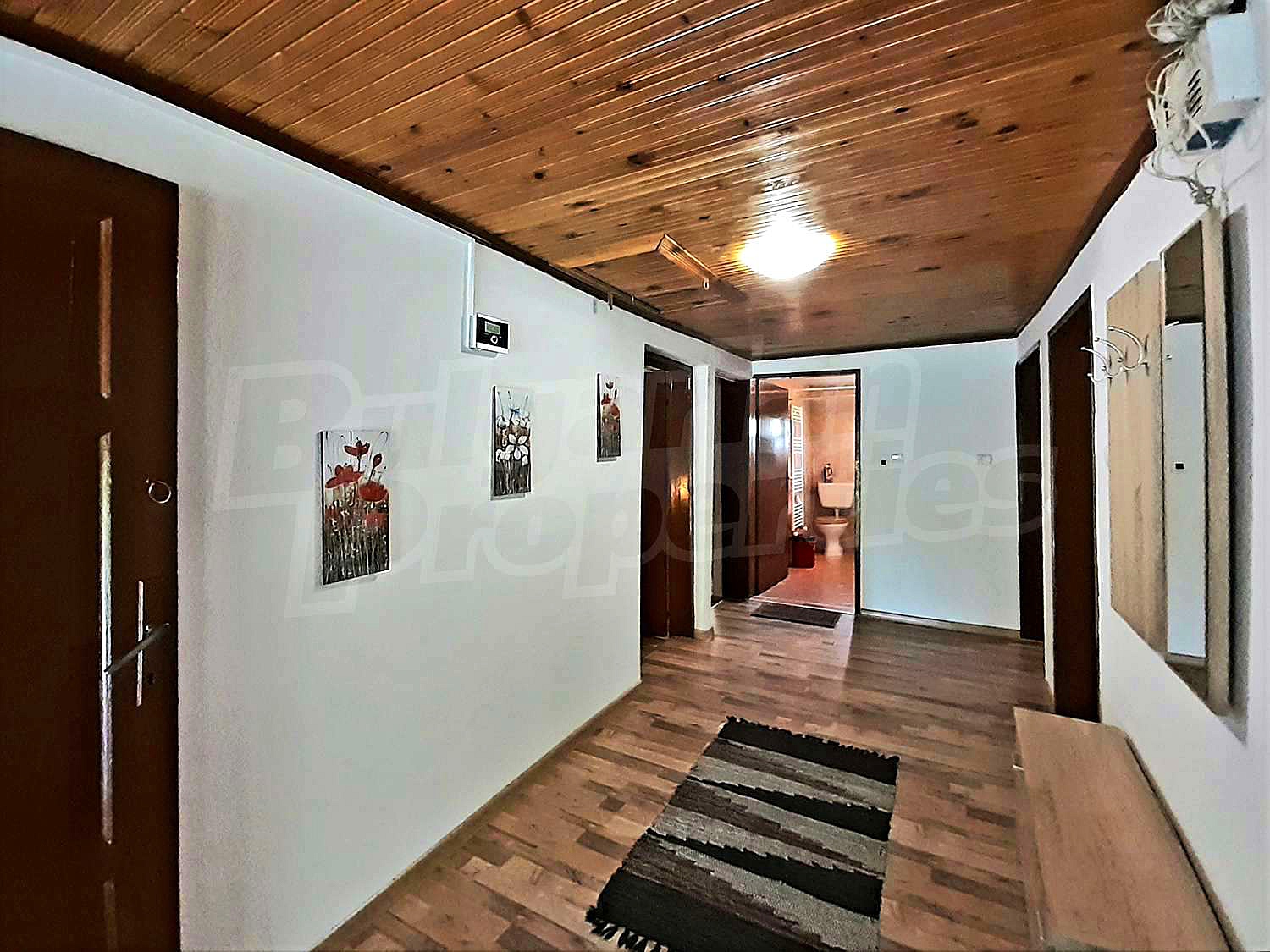 Gallery Picture 21
