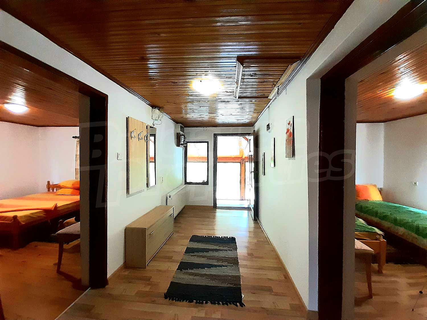 Gallery Picture 26
