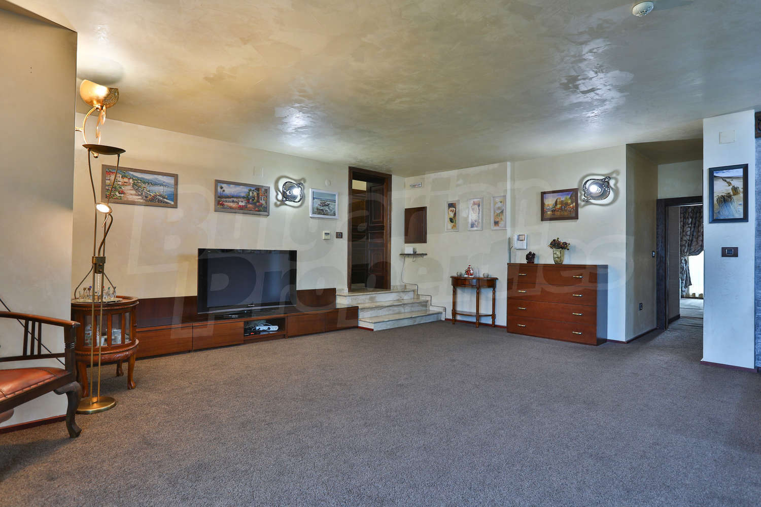 Gallery Picture 18